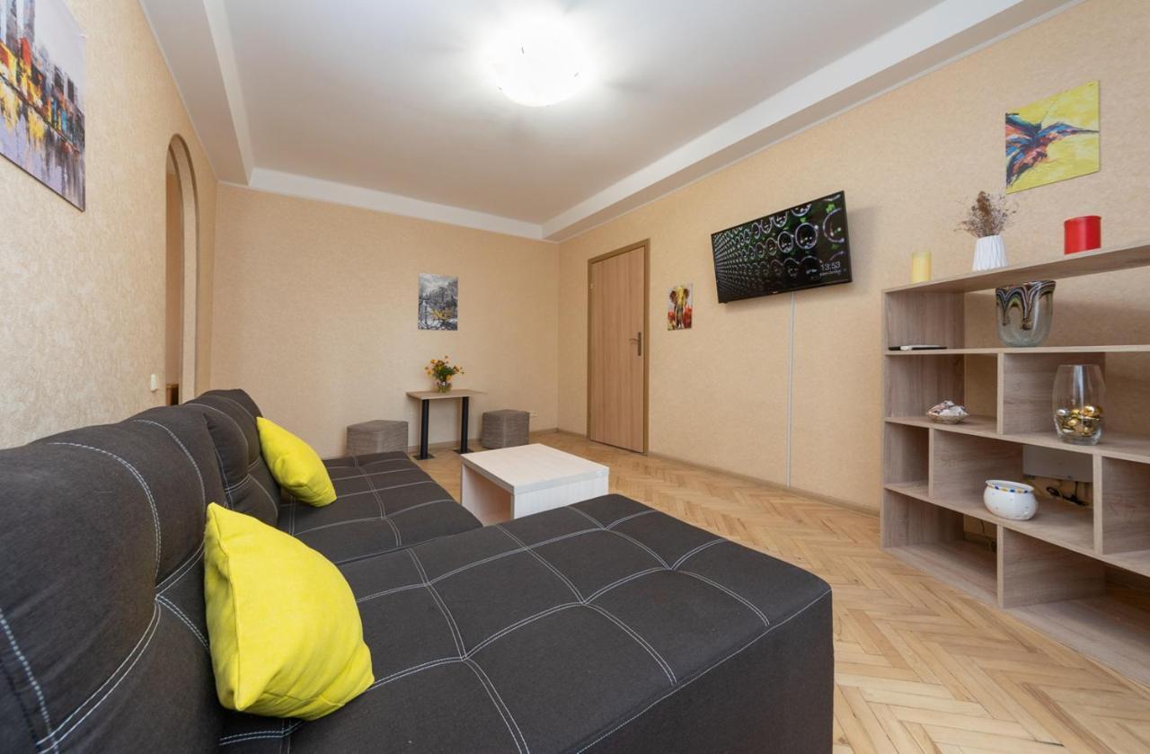 1 Bedroom Apart Near Metro Pecherska Kiev Eksteriør billede